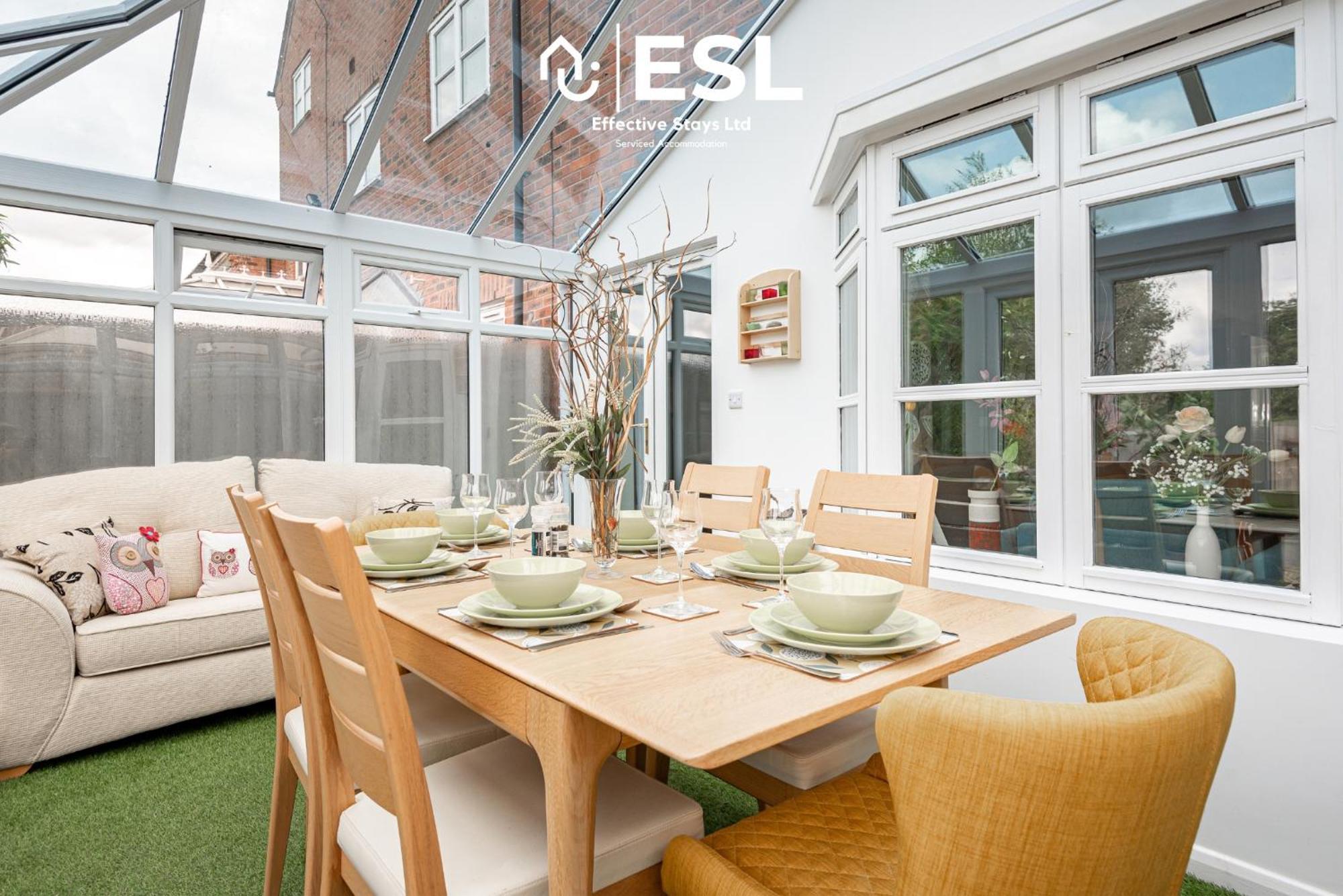 4 Bedroom Townhouse 10Mins Walk From Shrewsbury Town Centre With Parking المظهر الخارجي الصورة